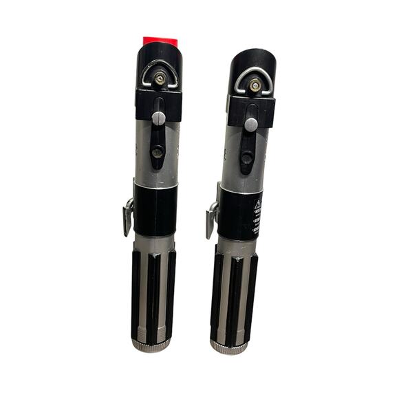 2 - 2015 Hasbro Stars Wars Darth Vader Red Lightsaber B2915 Retractable C-3252A - Picture 5 of 7